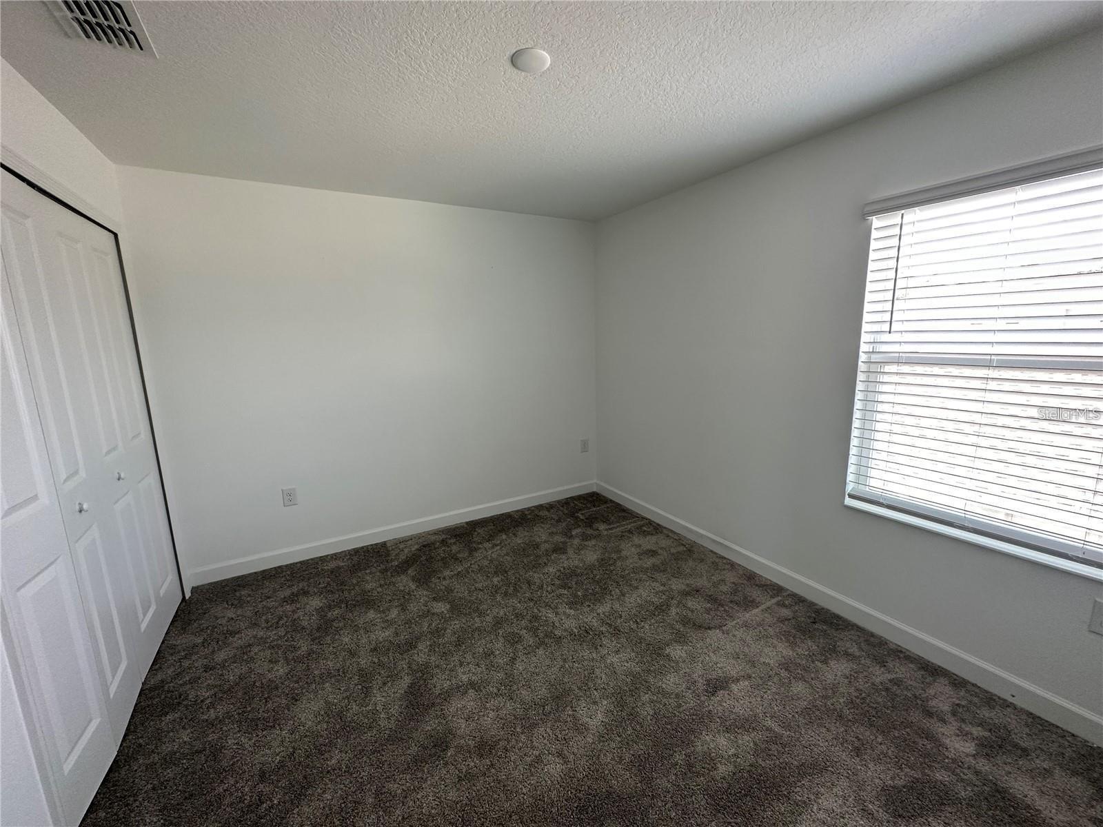 Image 6 of 13 For 2911 Addison Boulevard