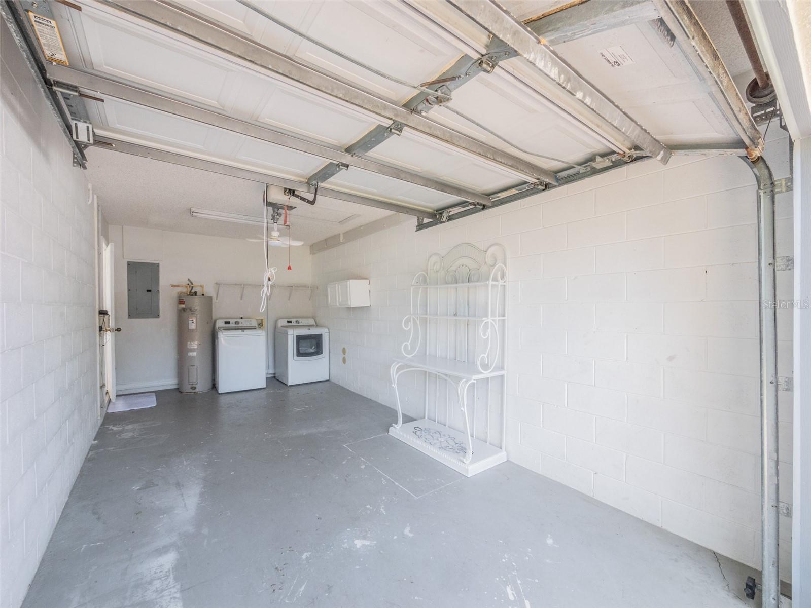 Image 22 of 32 For 748 Mink Court