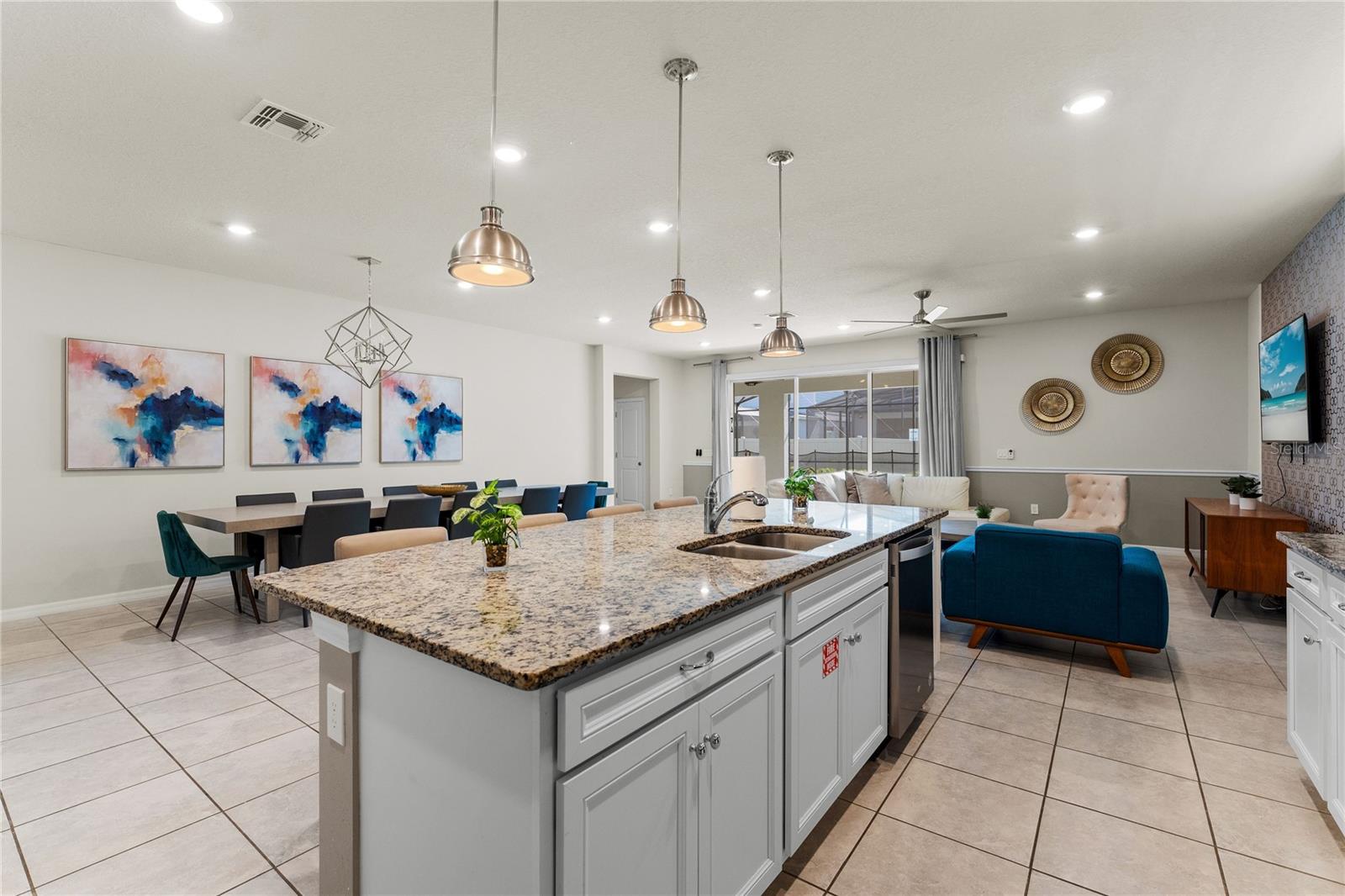 Image 11 of 79 For 2161 Lelani Circle