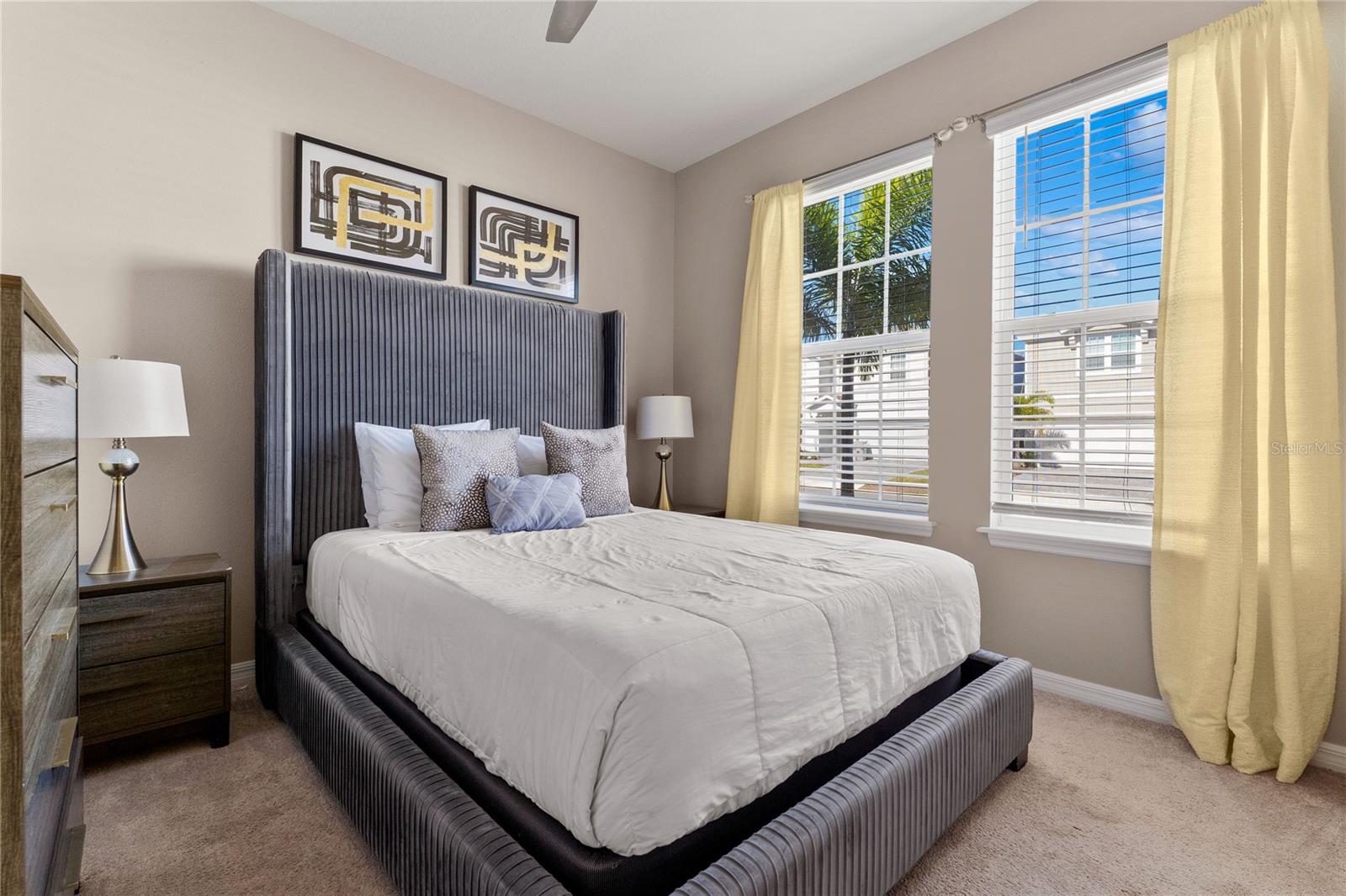 Image 32 of 79 For 2161 Lelani Circle