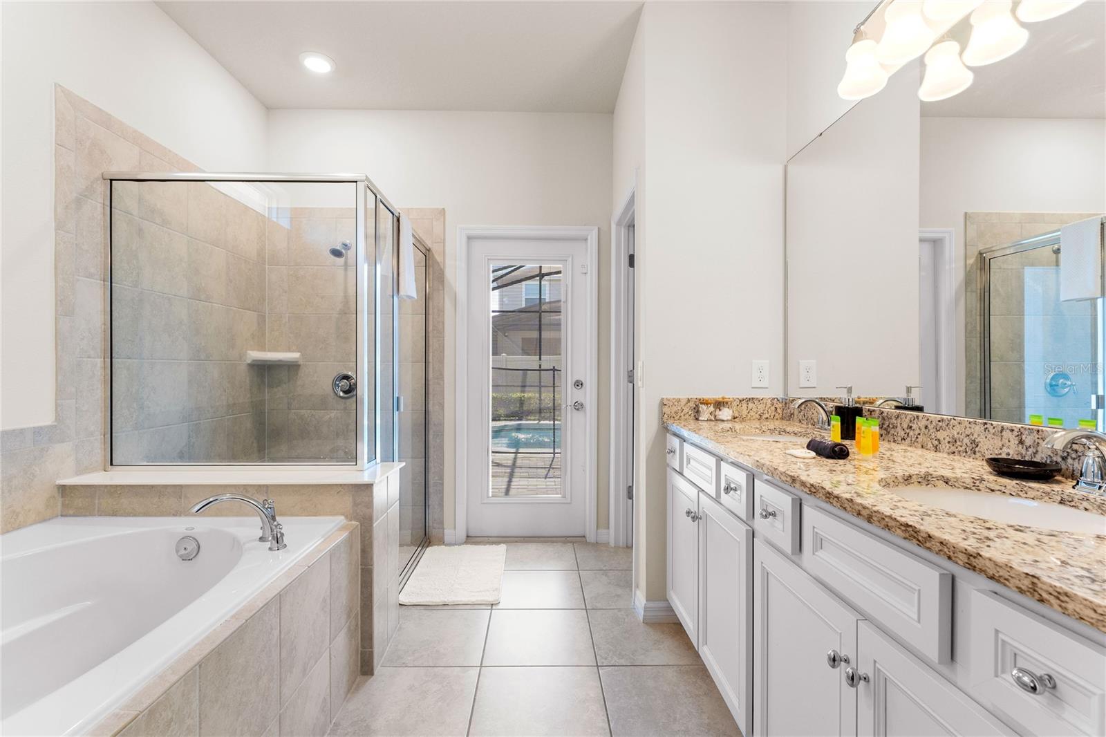 Image 38 of 79 For 2161 Lelani Circle