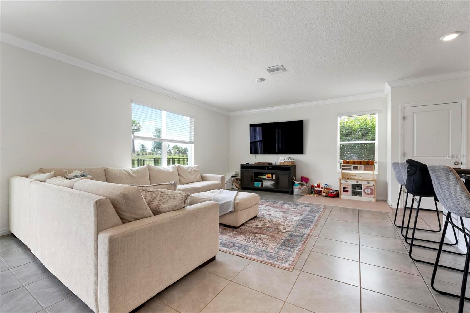 Image 11 of 62 For 3255 Hilltop Circle