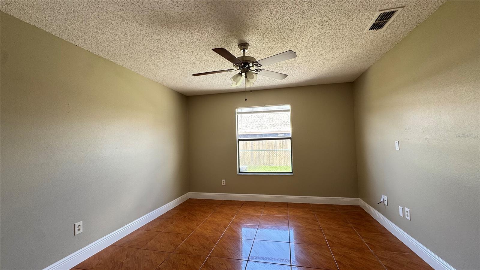 Image 12 of 21 For 2326 St Marteen Court