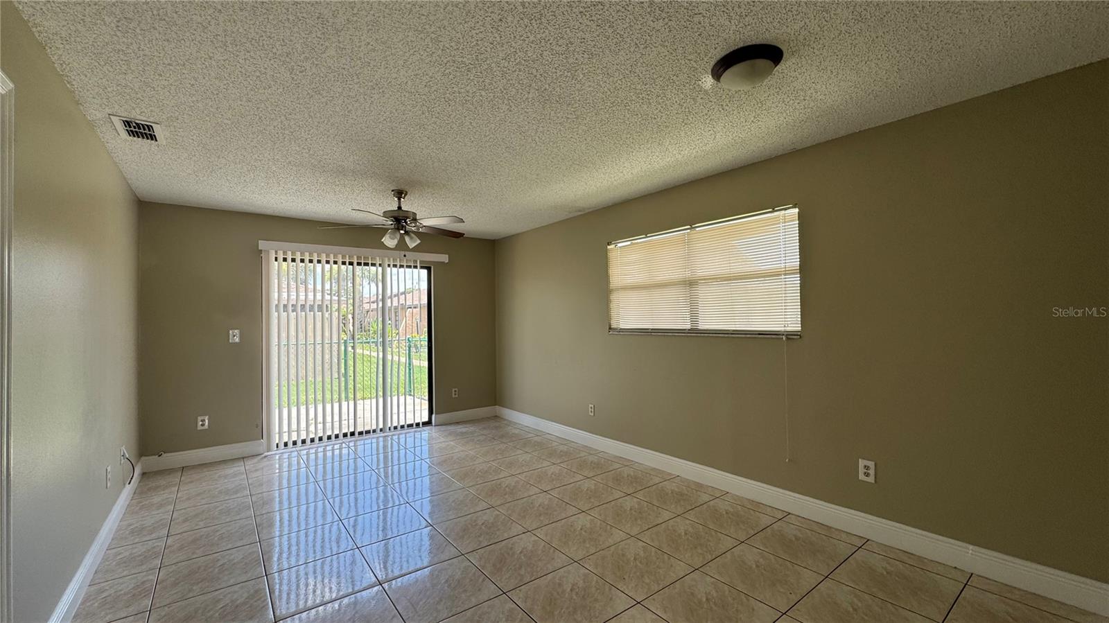 Image 16 of 21 For 2326 St Marteen Court