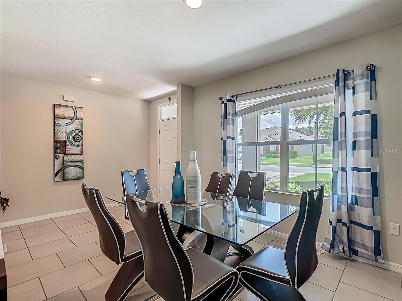 Image 12 of 72 For 209 Willow Bend Drive