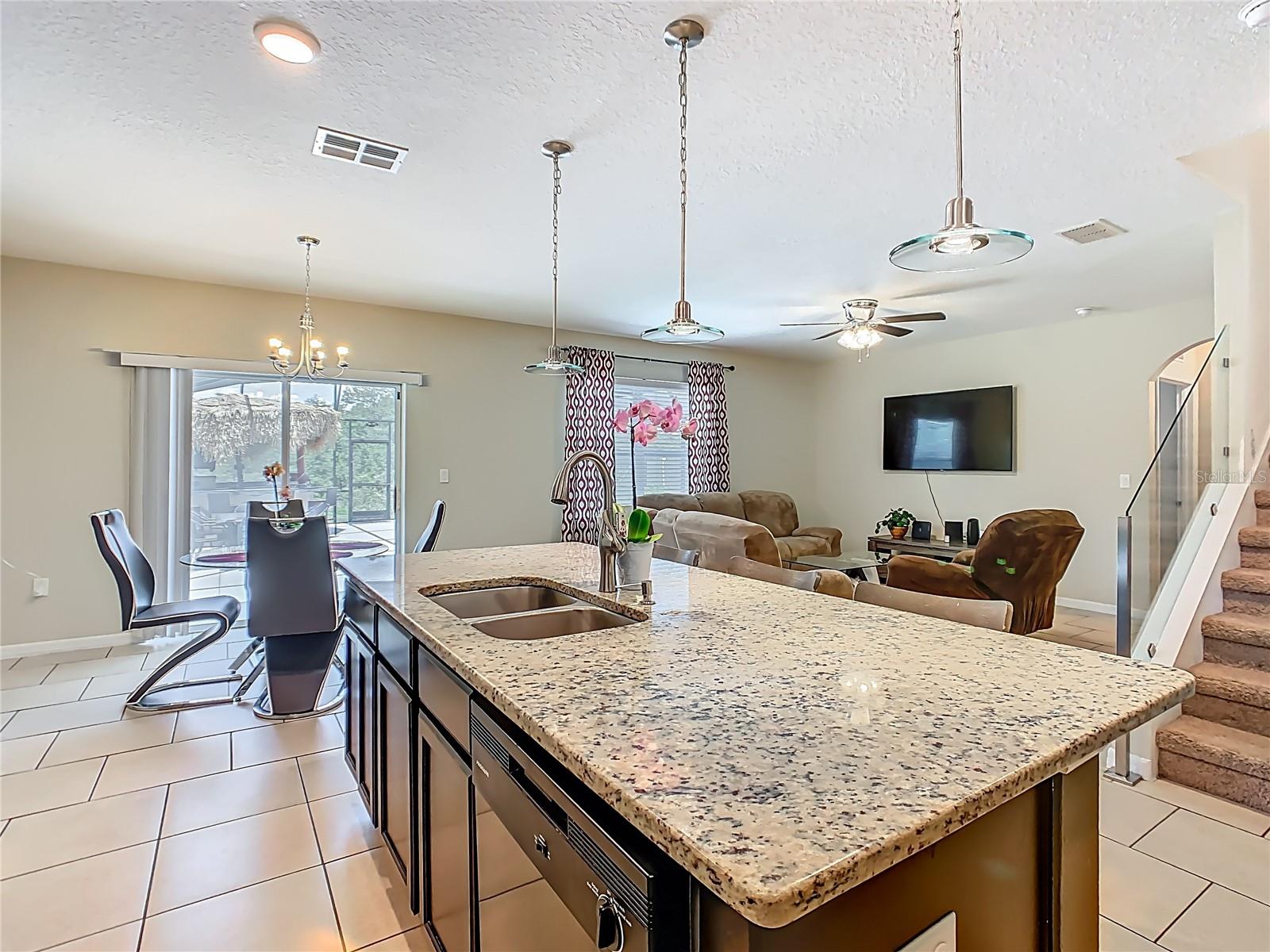 Image 15 of 72 For 209 Willow Bend Drive
