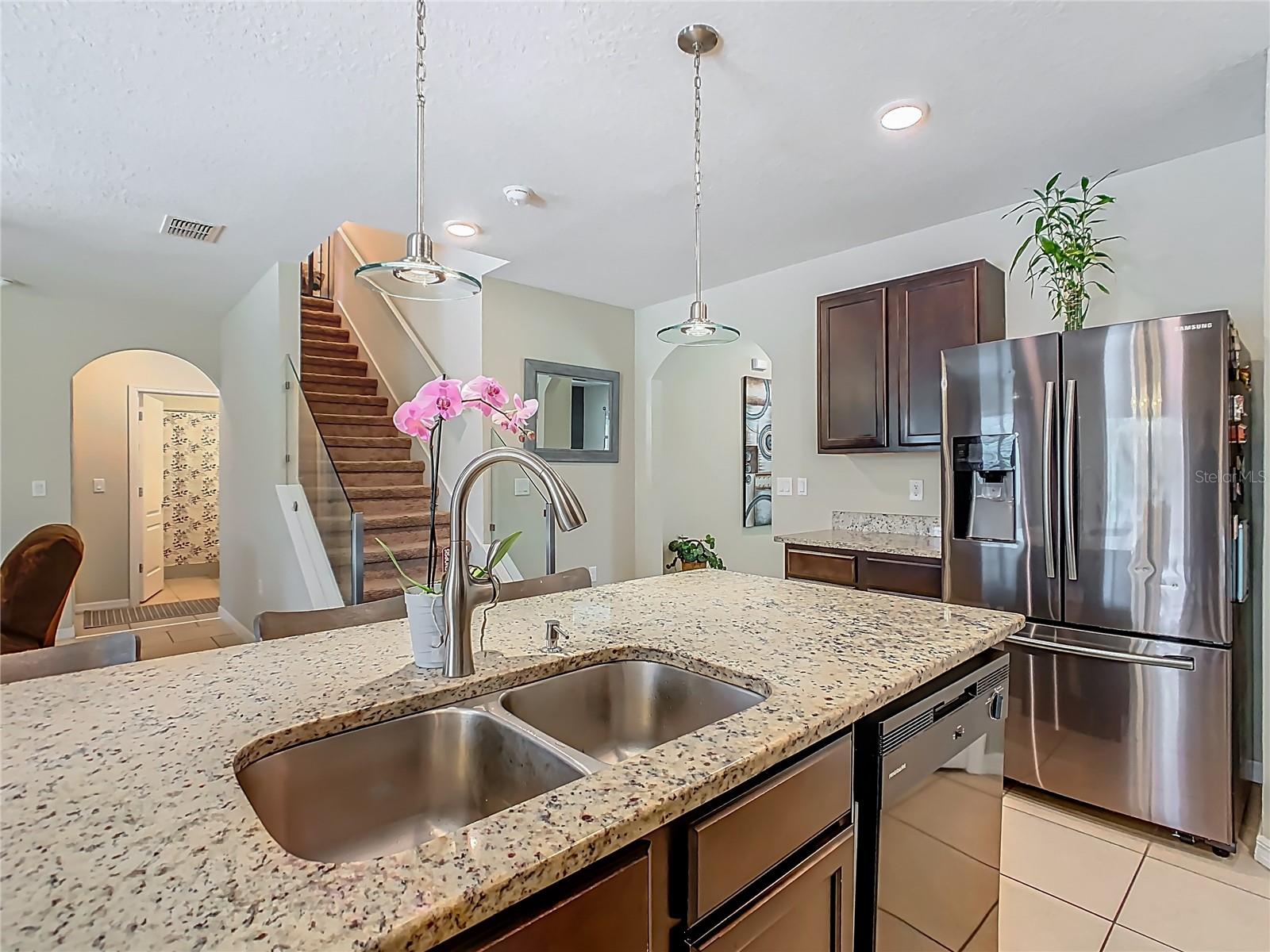 Image 16 of 72 For 209 Willow Bend Drive