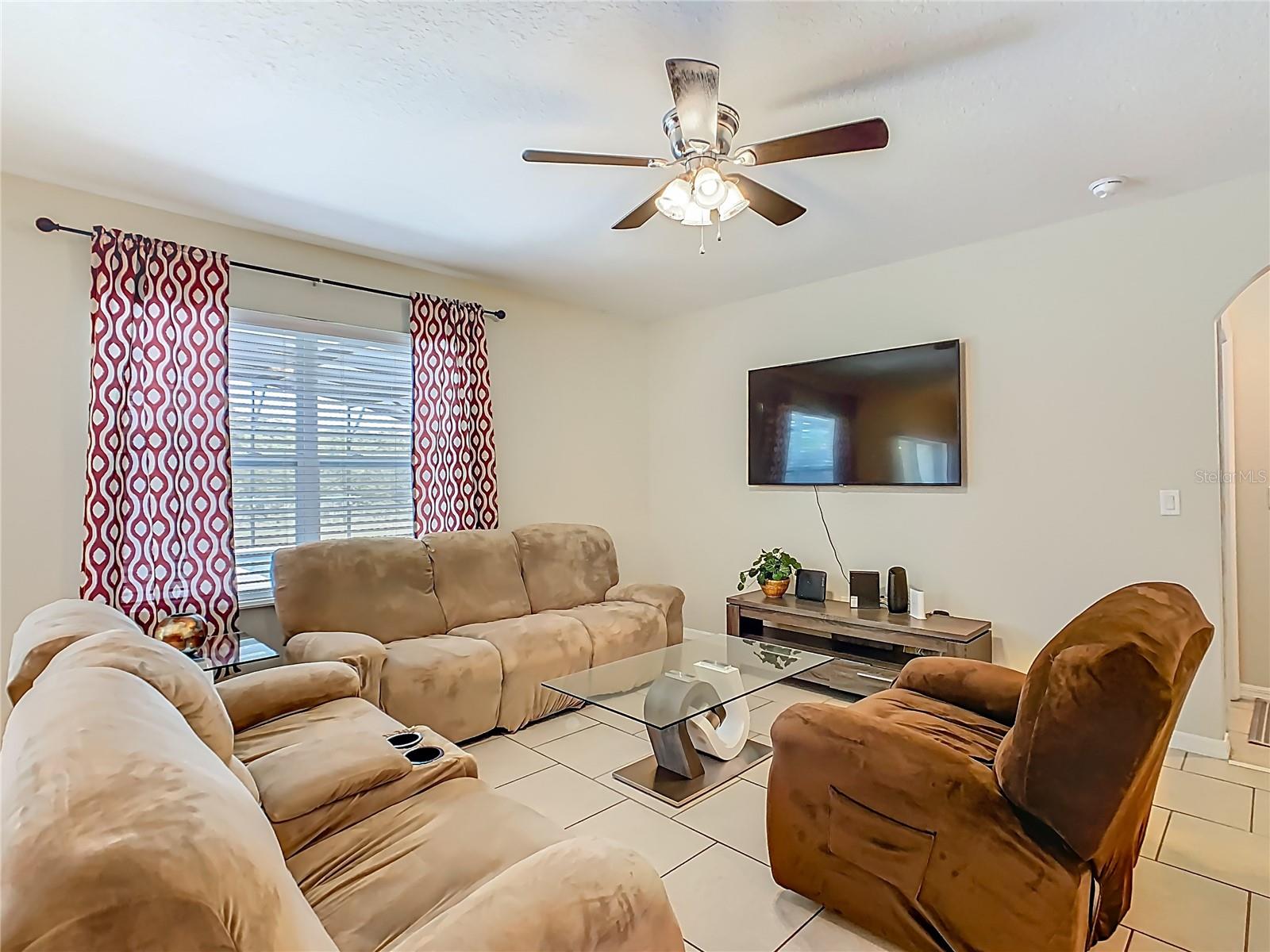 Image 25 of 72 For 209 Willow Bend Drive