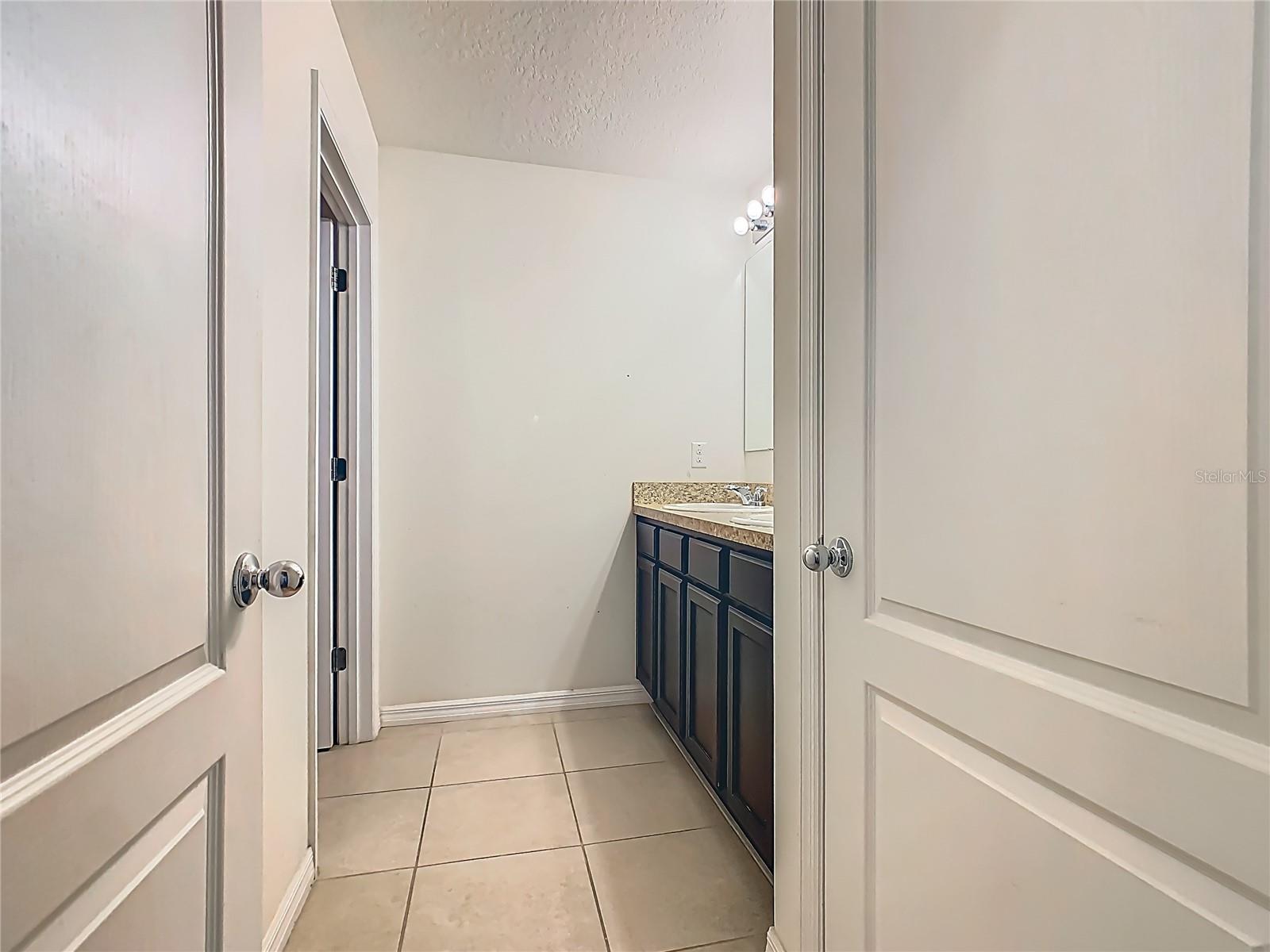 Image 31 of 72 For 209 Willow Bend Drive