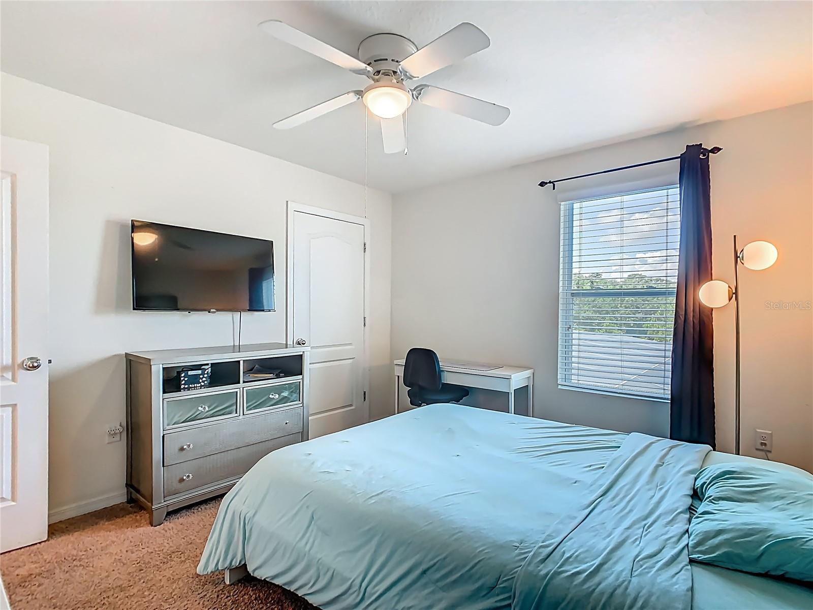 Image 37 of 72 For 209 Willow Bend Drive