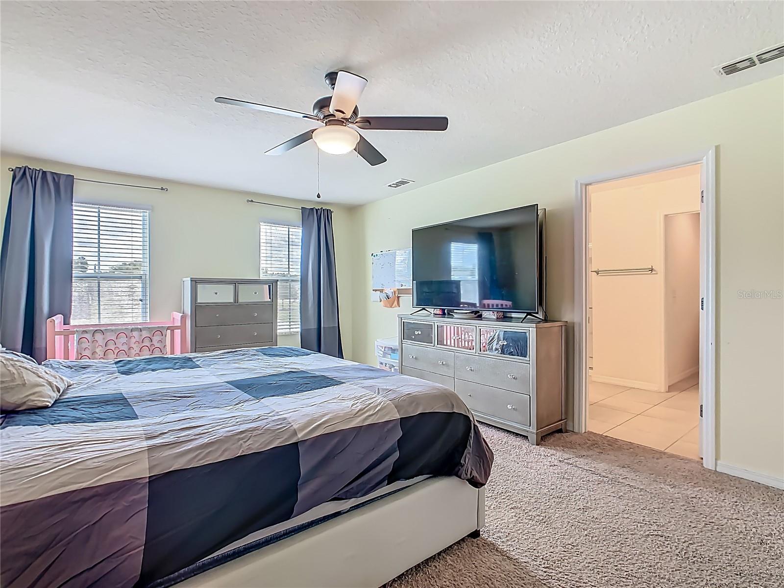 Image 39 of 72 For 209 Willow Bend Drive