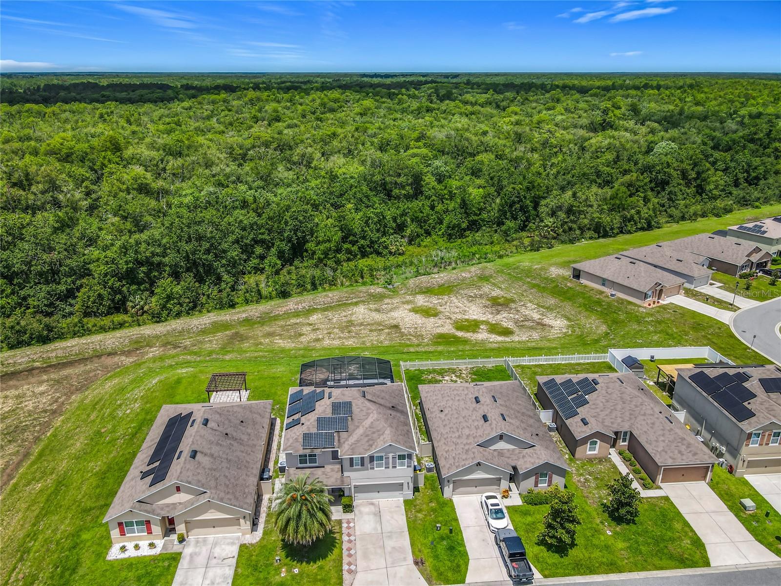 Image 7 of 72 For 209 Willow Bend Drive