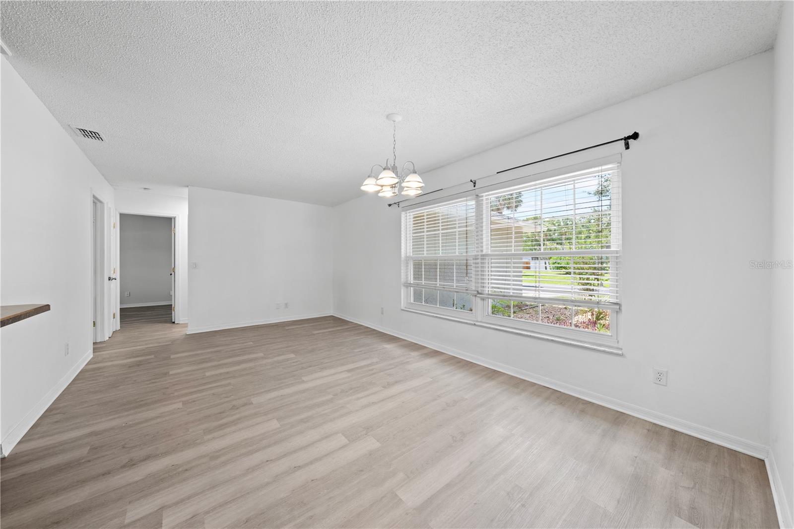 Image 17 of 48 For 4607 Pine Lake Drive