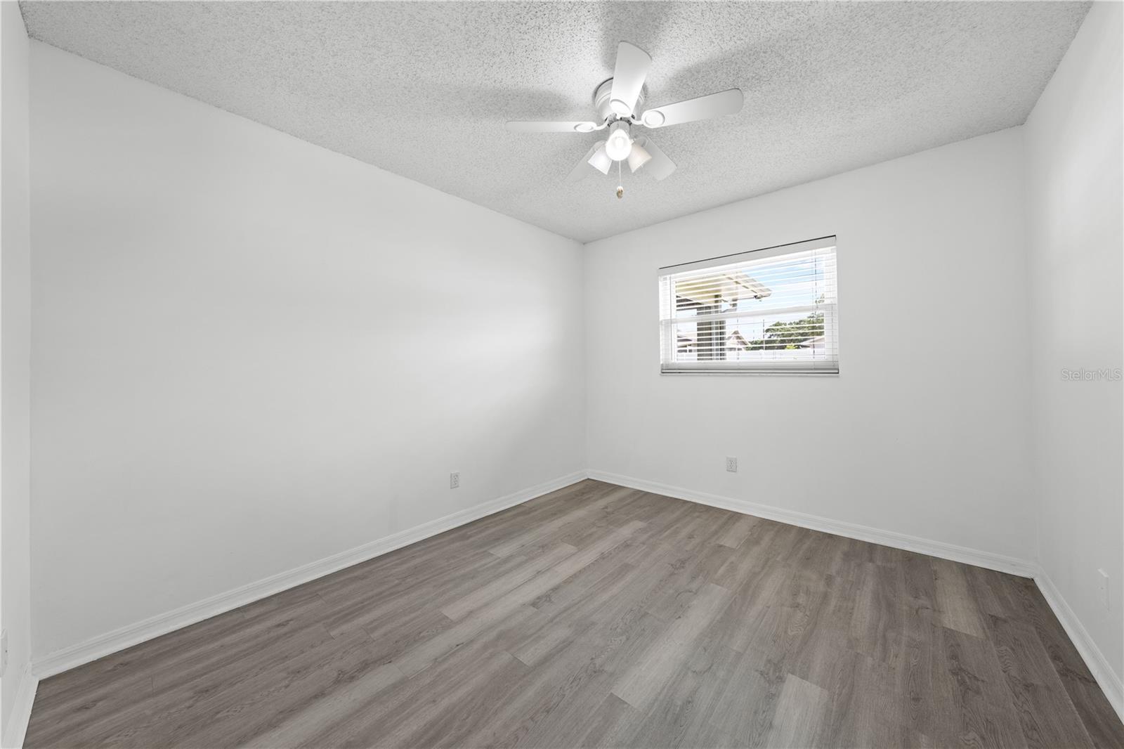Image 20 of 48 For 4607 Pine Lake Drive