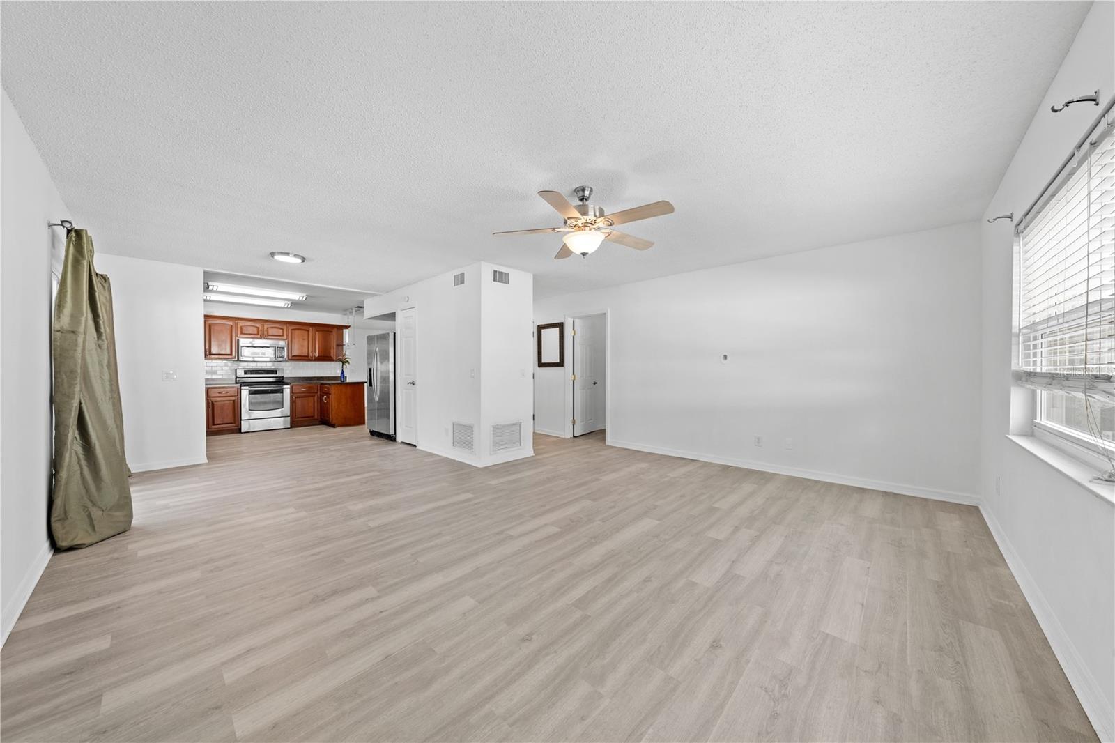Image 26 of 48 For 4607 Pine Lake Drive