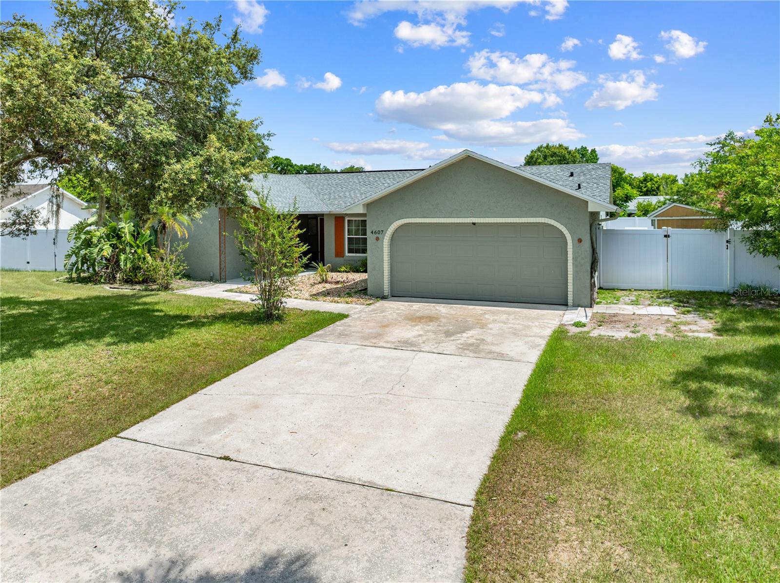 Image 3 of 48 For 4607 Pine Lake Drive