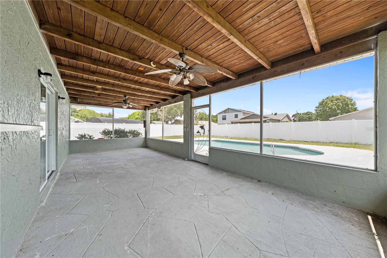 Image 36 of 48 For 4607 Pine Lake Drive