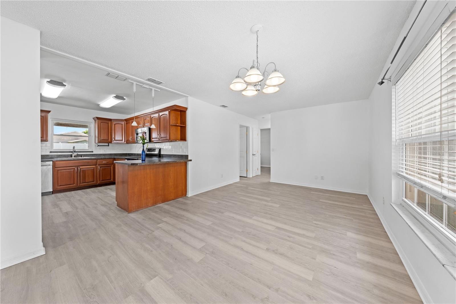 Image 7 of 48 For 4607 Pine Lake Drive