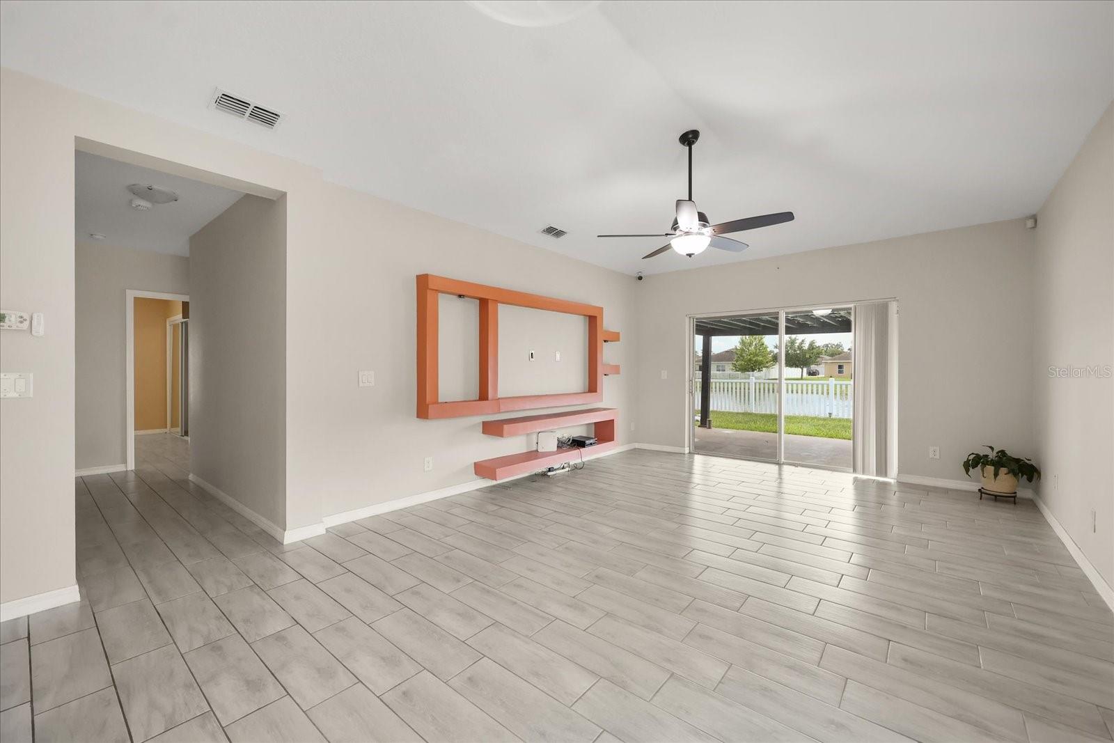 Image 10 of 28 For 3797 Briarwood Estates Circle