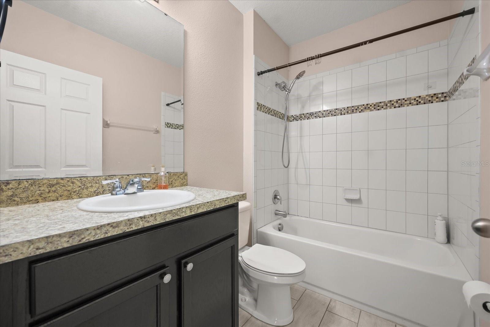 Image 23 of 28 For 3797 Briarwood Estates Circle