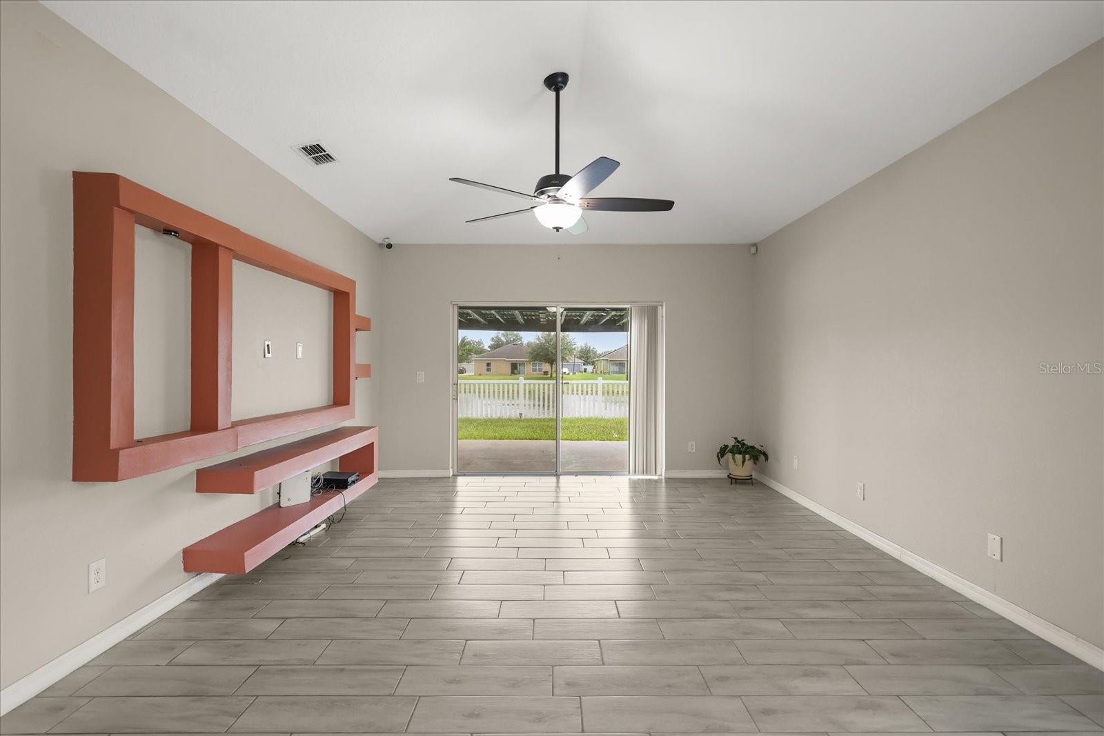 Image 9 of 28 For 3797 Briarwood Estates Circle