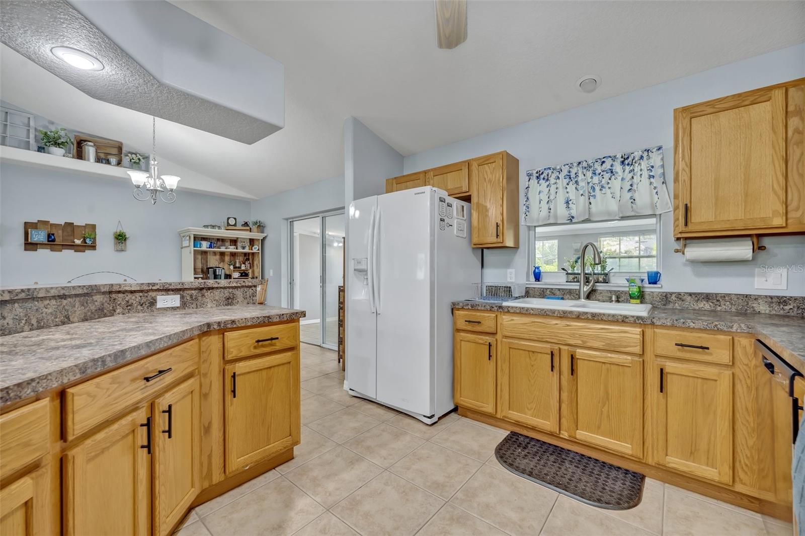 Image 14 of 28 For 6396 Bennett Court