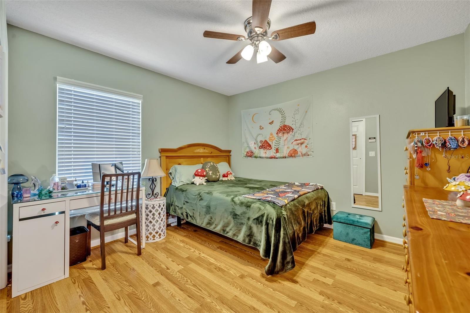 Image 19 of 28 For 6396 Bennett Court