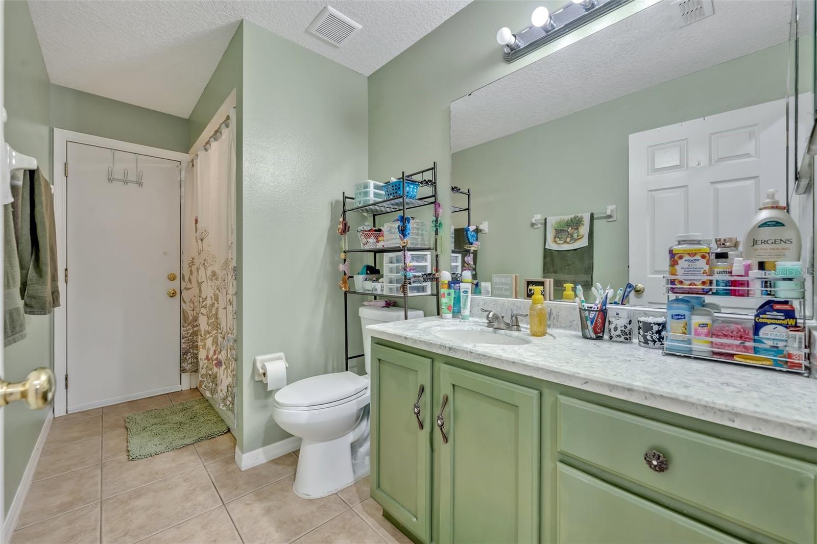 Image 21 of 28 For 6396 Bennett Court
