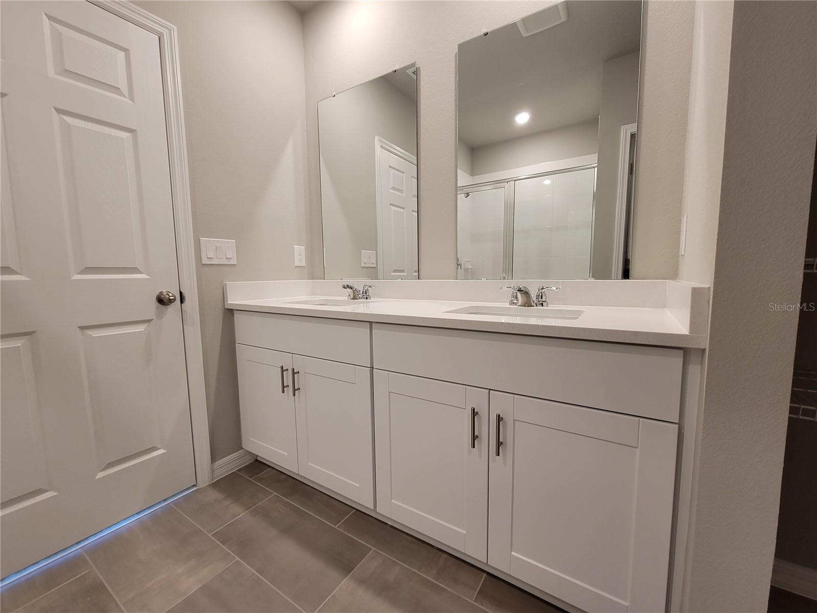 Image 11 of 24 For 5265 Sanders Oak Trail