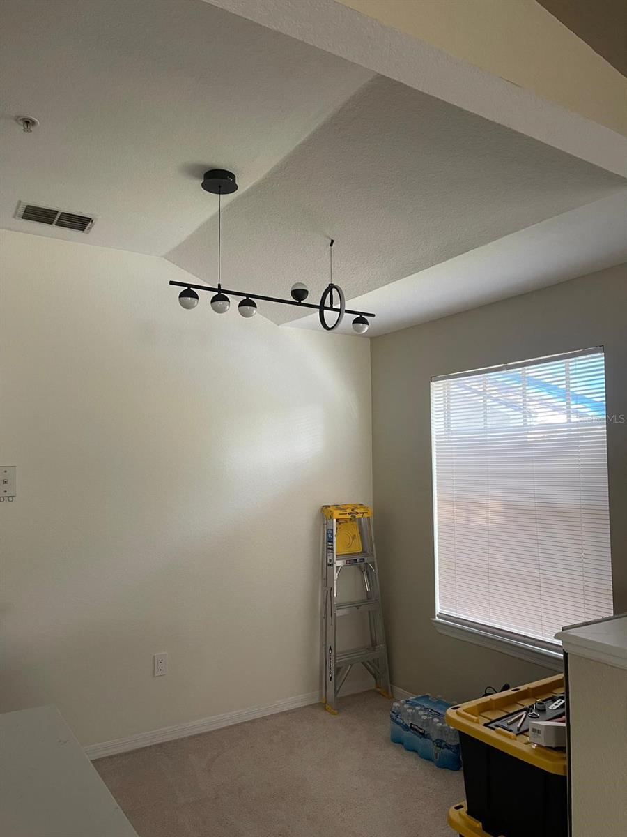 Image 14 of 28 For 854 Grand Regency Point 207
