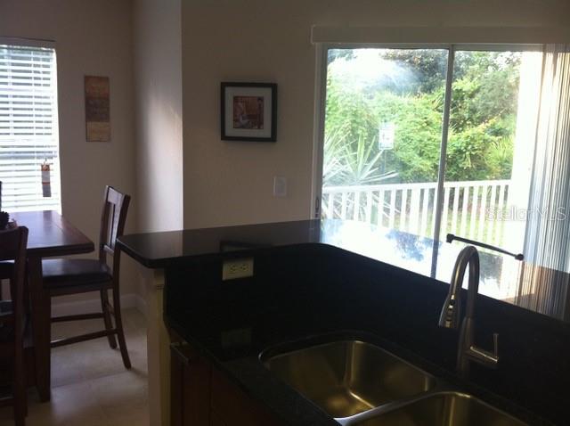 Image 13 of 21 For 11568 Westwood Boulevard 1016