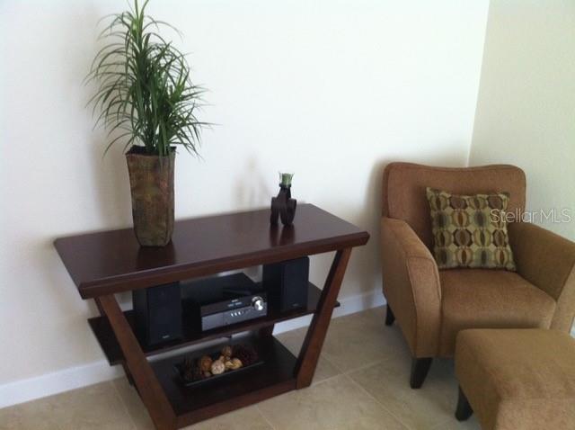 Image 15 of 21 For 11568 Westwood Boulevard 1016