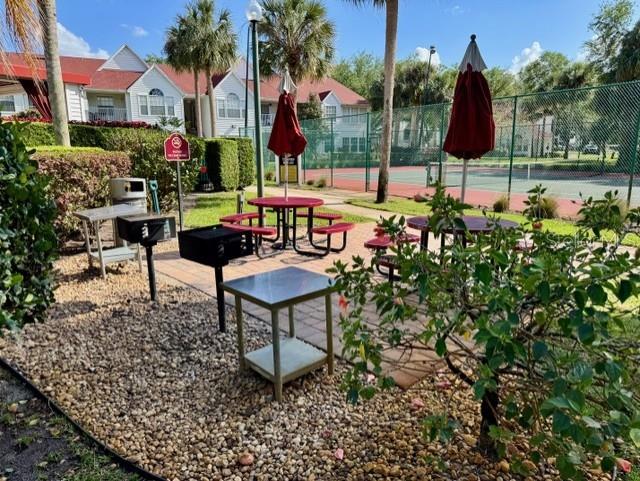 Image 6 of 21 For 11568 Westwood Boulevard 1016