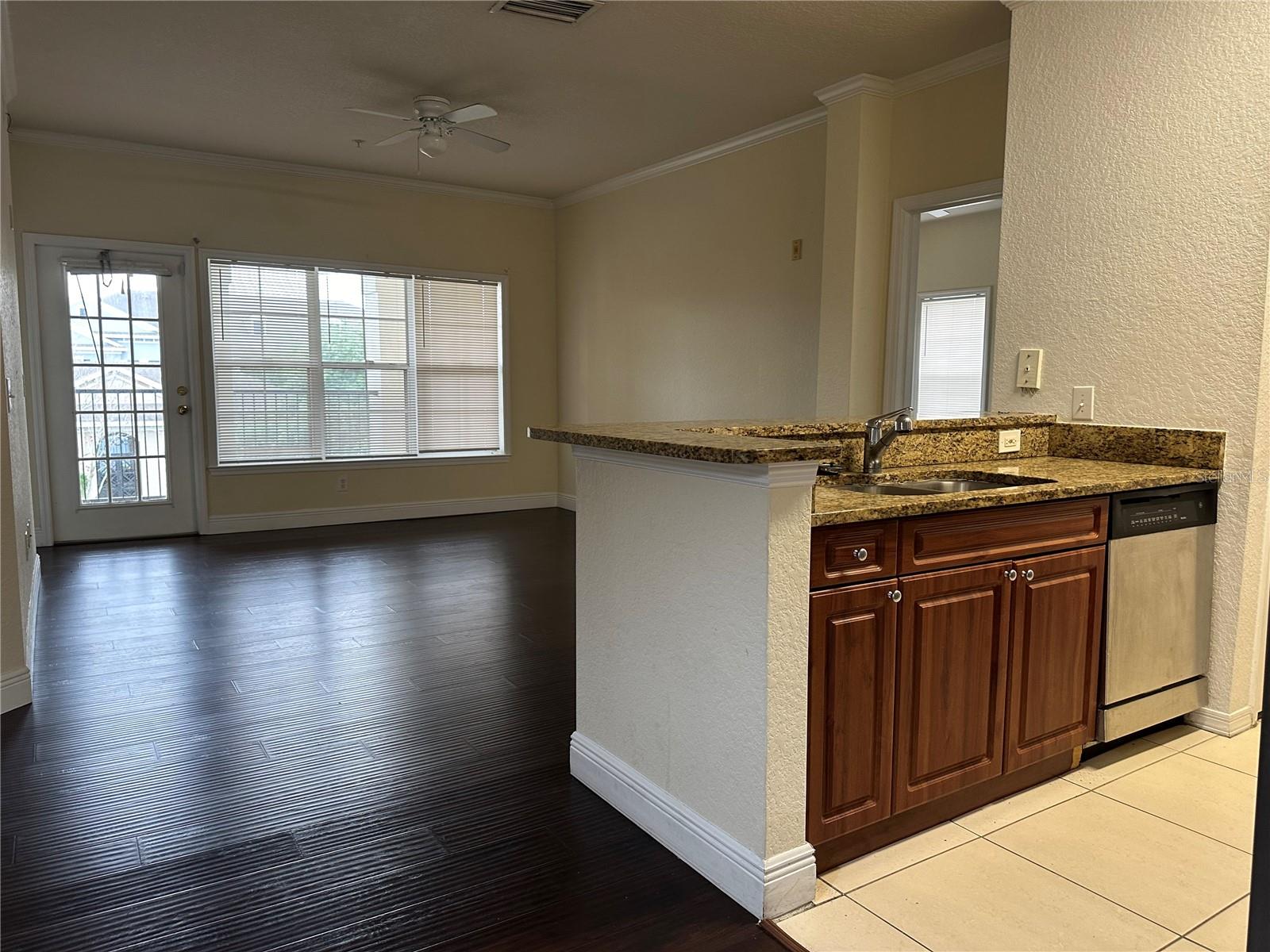 Image 5 of 7 For 3567 Conroy Road 1231