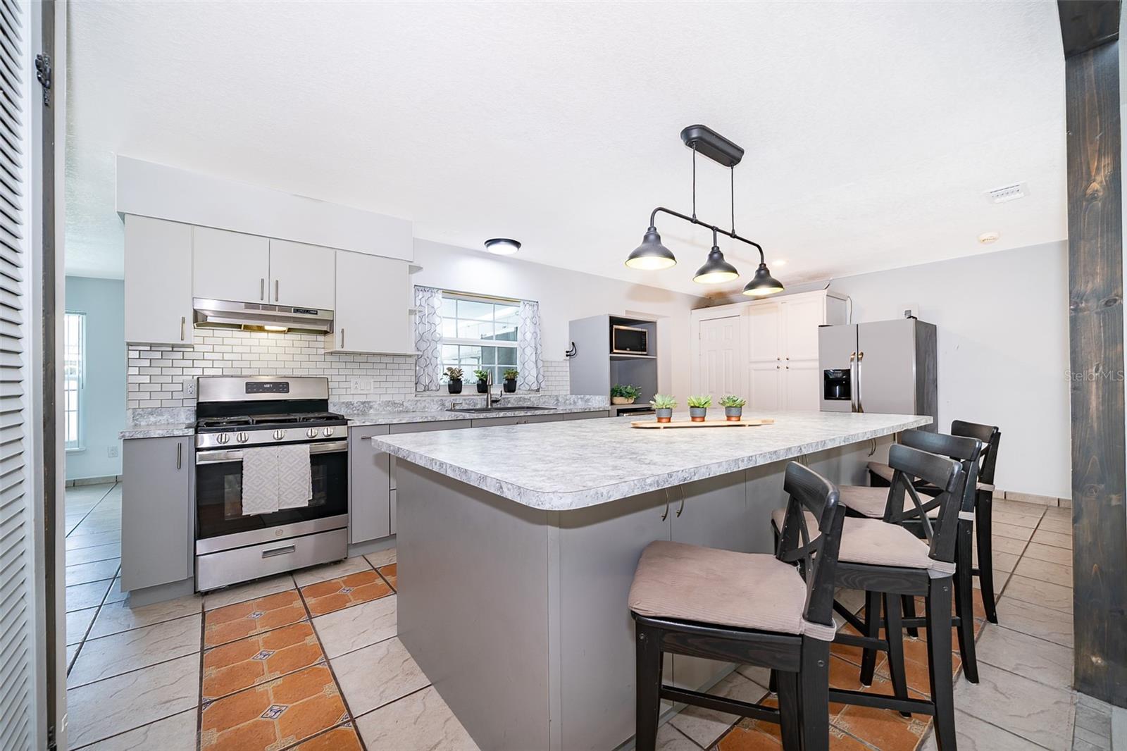 Image 10 of 29 For 12104 Shallot Street