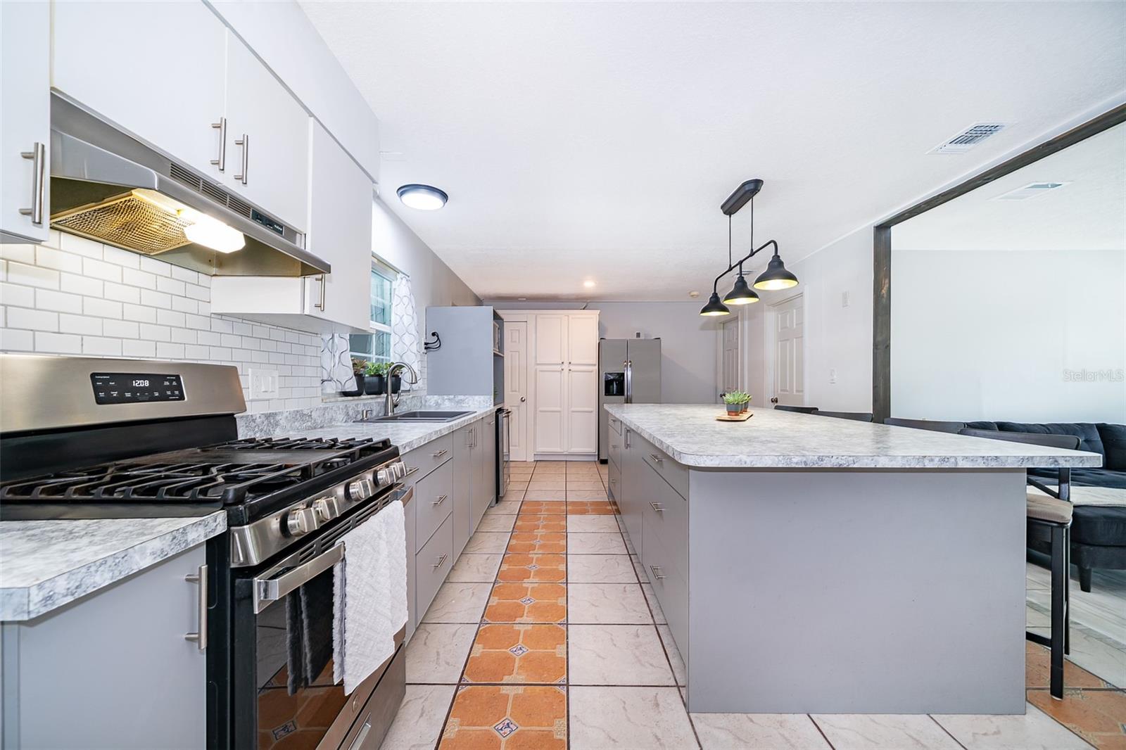 Image 11 of 29 For 12104 Shallot Street