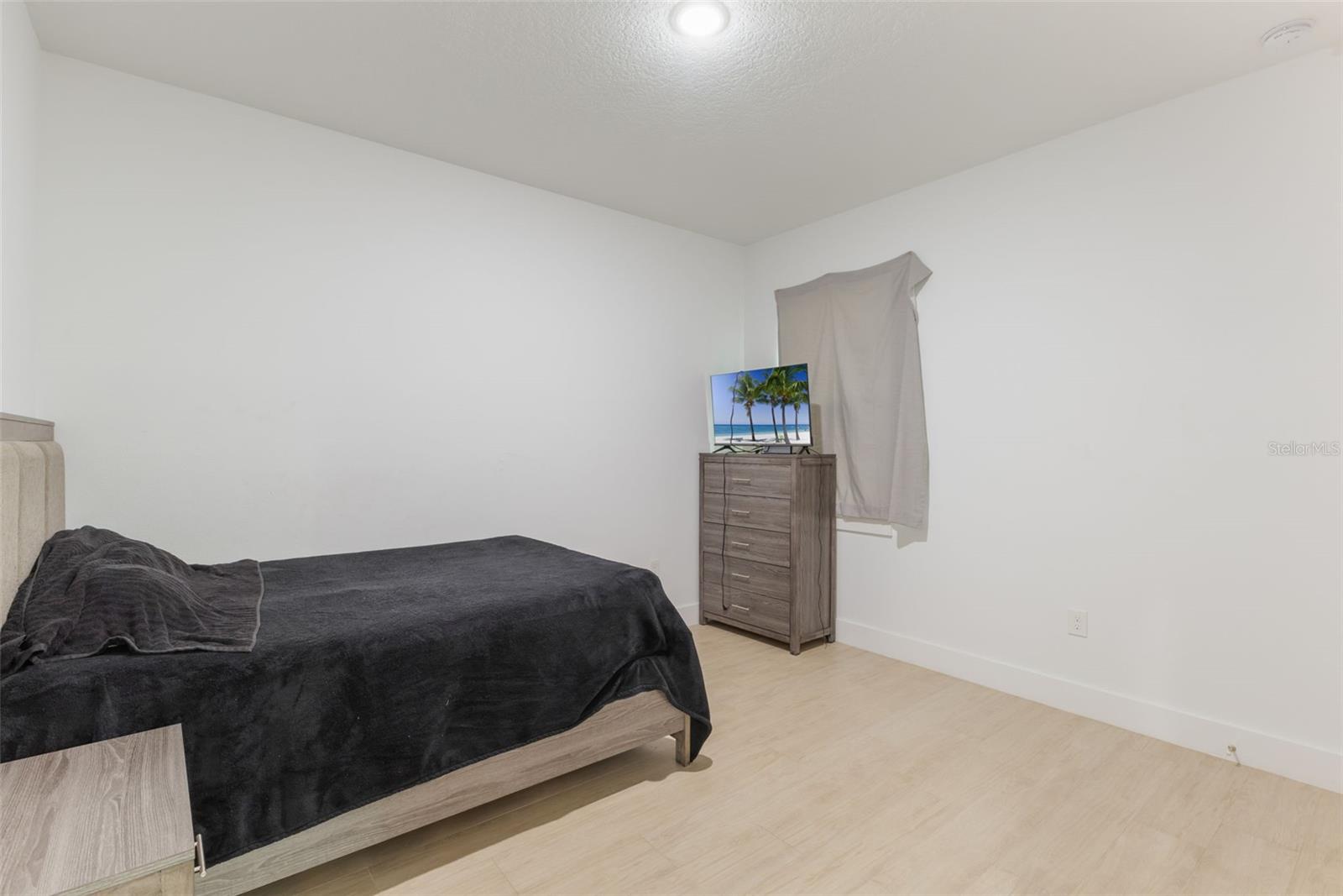 Image 10 of 19 For 2668 Coachman Drive