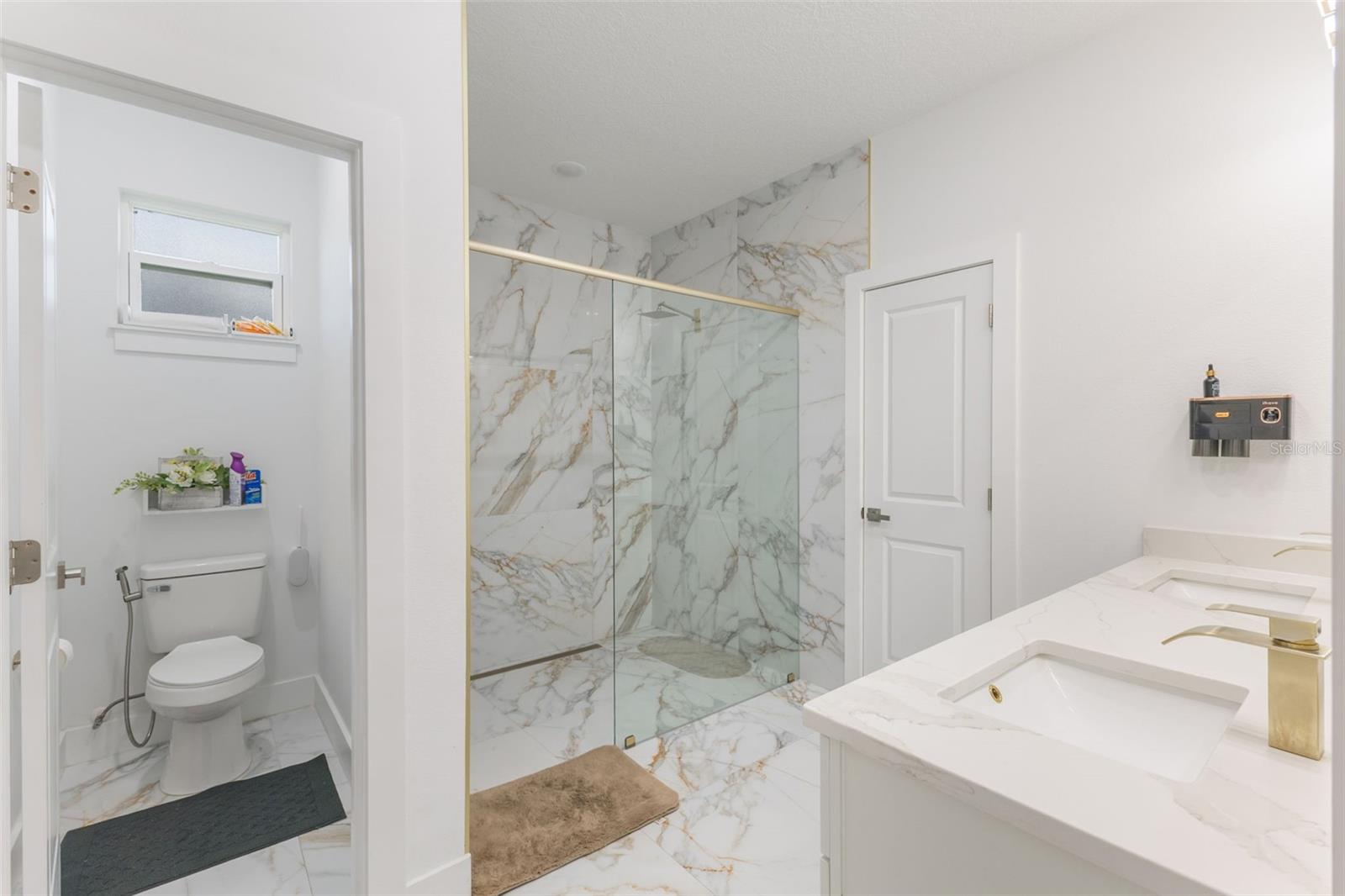 Image 13 of 19 For 2668 Coachman Drive