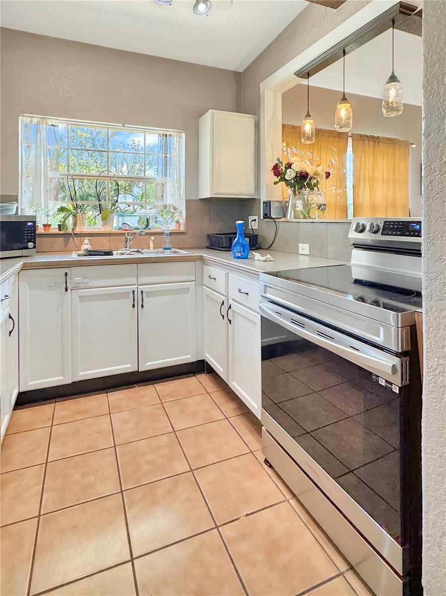 Image 7 of 12 For 760 Bearcreek Drive
