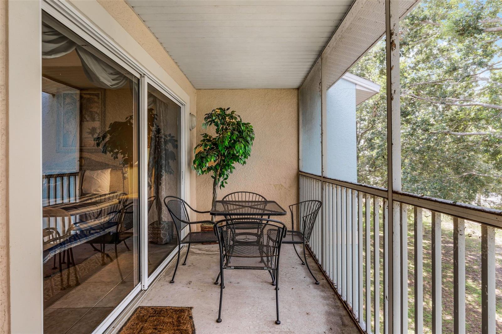 Image 21 of 34 For 3111 Sun Lake Court B