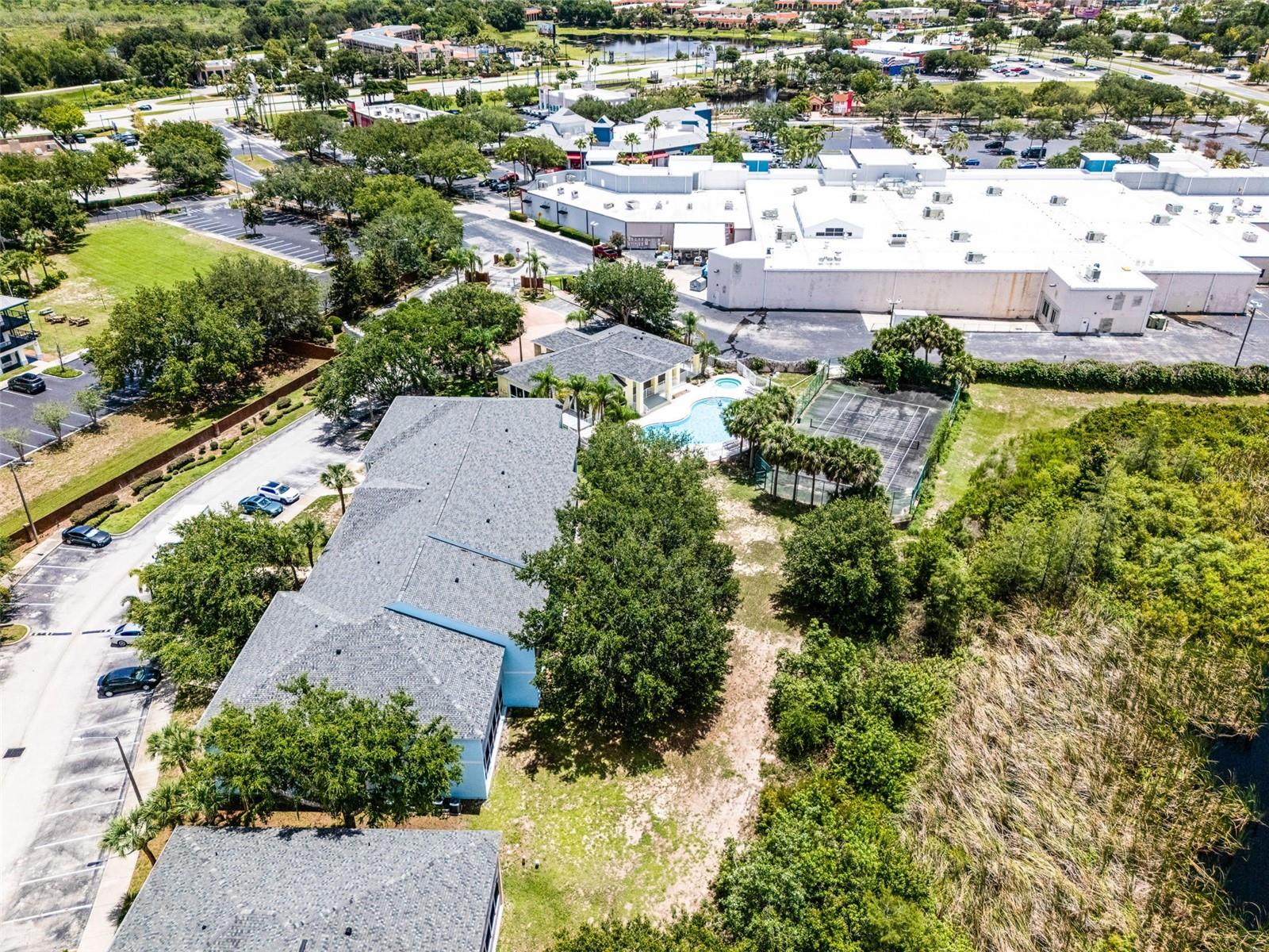 Image 28 of 34 For 3111 Sun Lake Court B