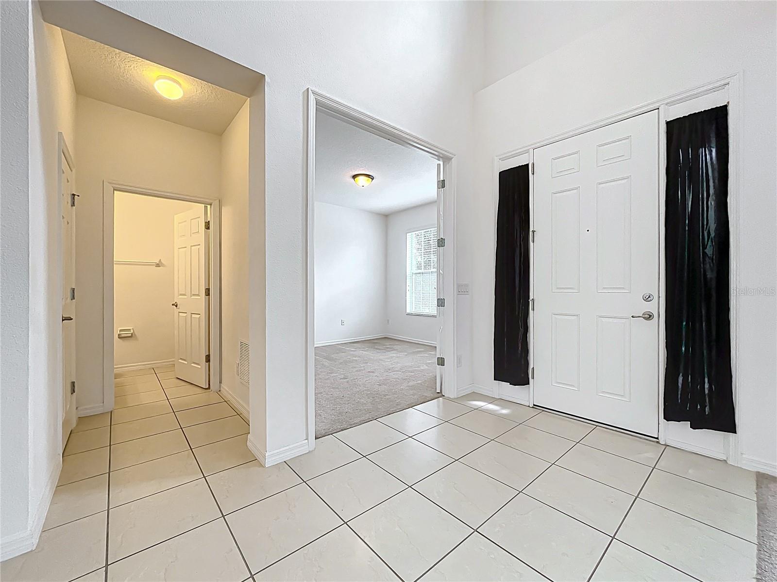 Image 10 of 49 For 771 Cavan Drive