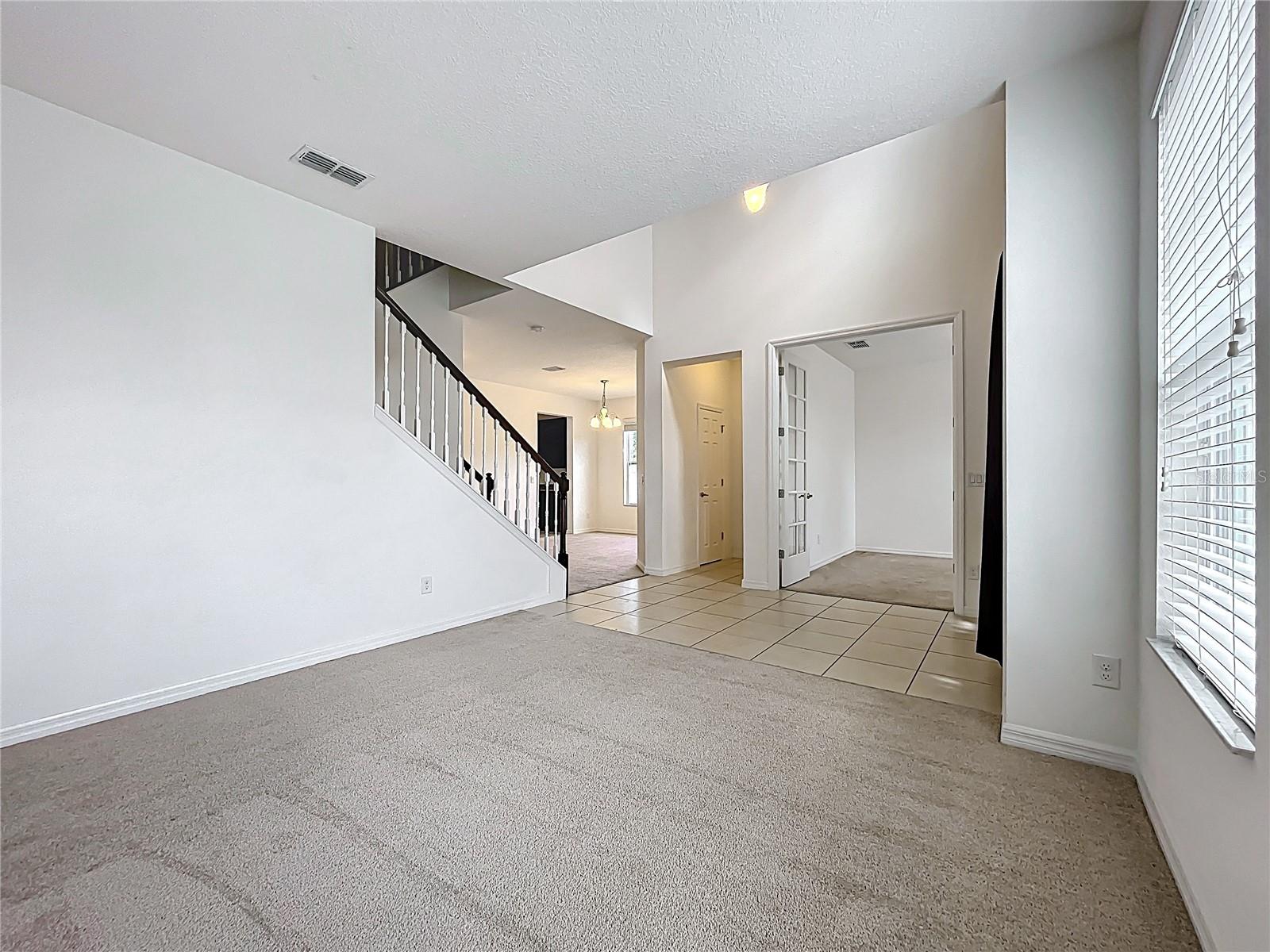 Image 32 of 49 For 771 Cavan Drive