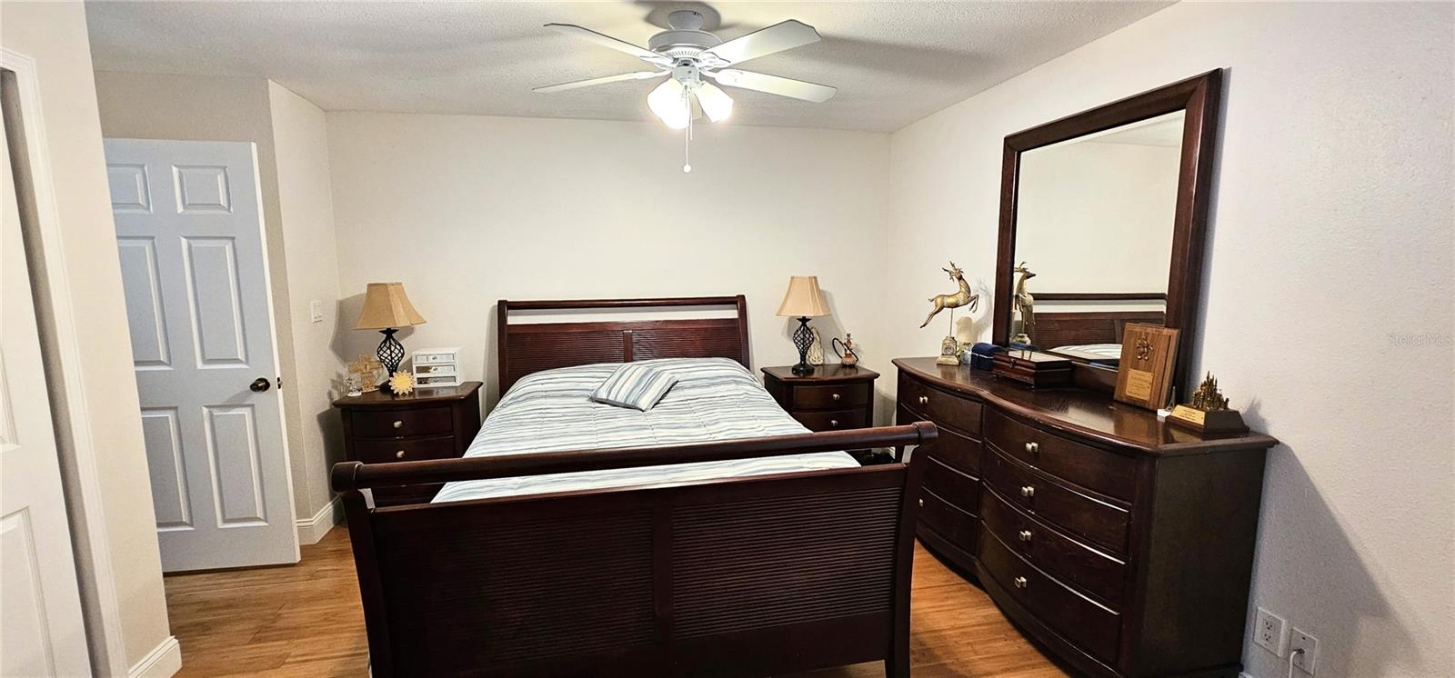 Image 15 of 24 For 8821 Coral Palms Court A