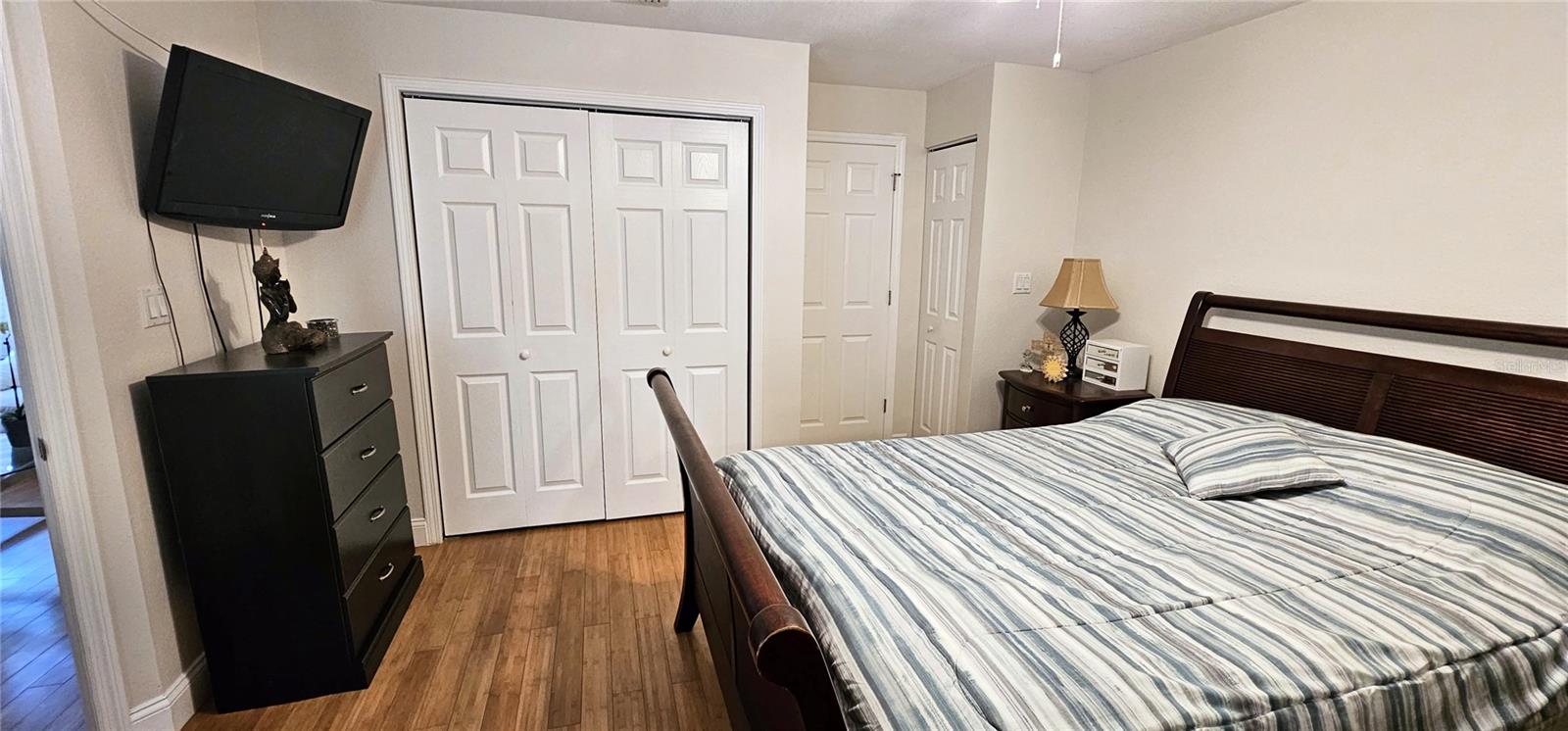 Image 16 of 24 For 8821 Coral Palms Court A