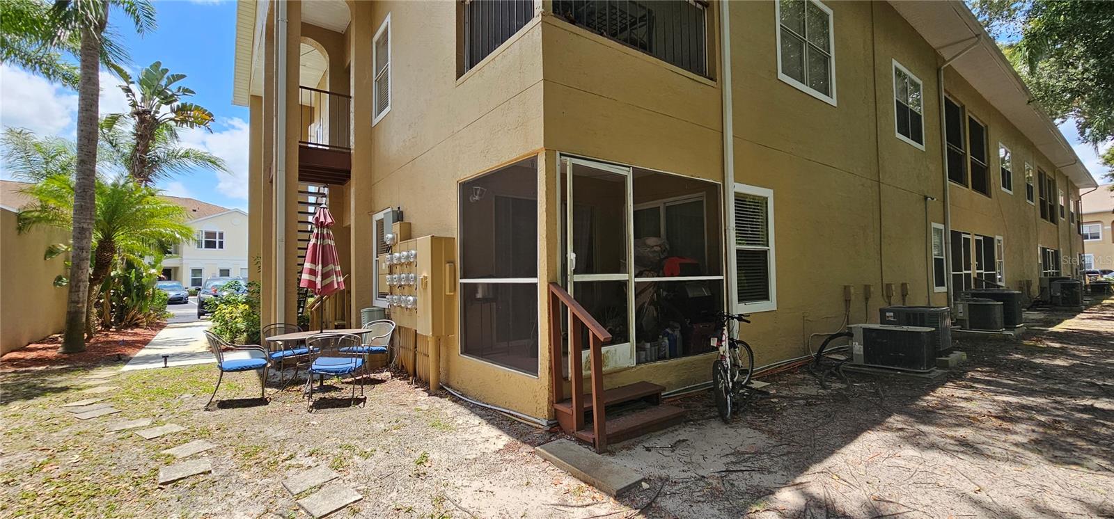 Image 19 of 24 For 8821 Coral Palms Court A