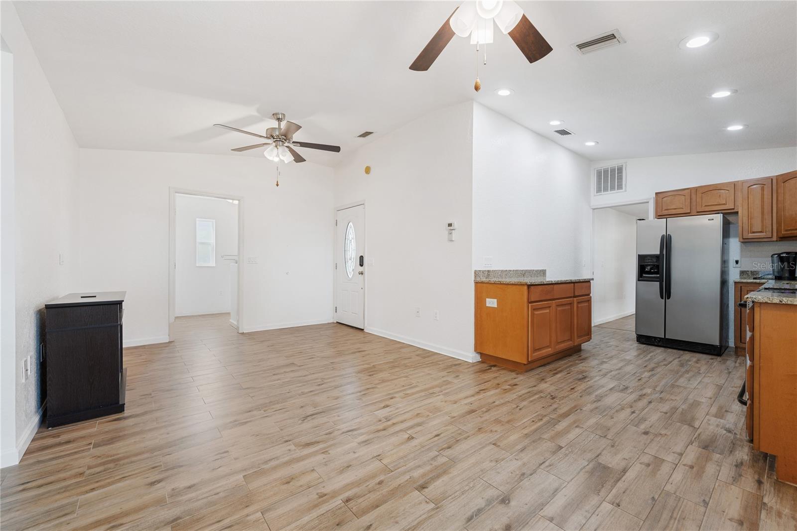 Image 6 of 26 For 2343 St George Drive