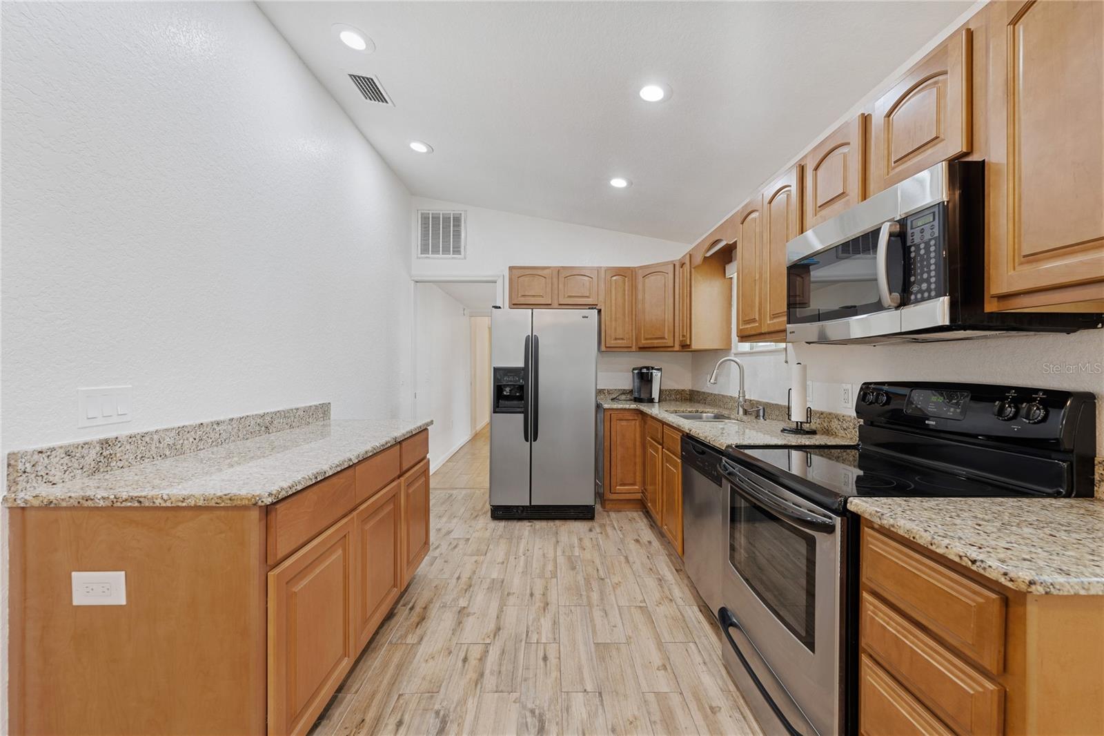 Image 8 of 26 For 2343 St George Drive