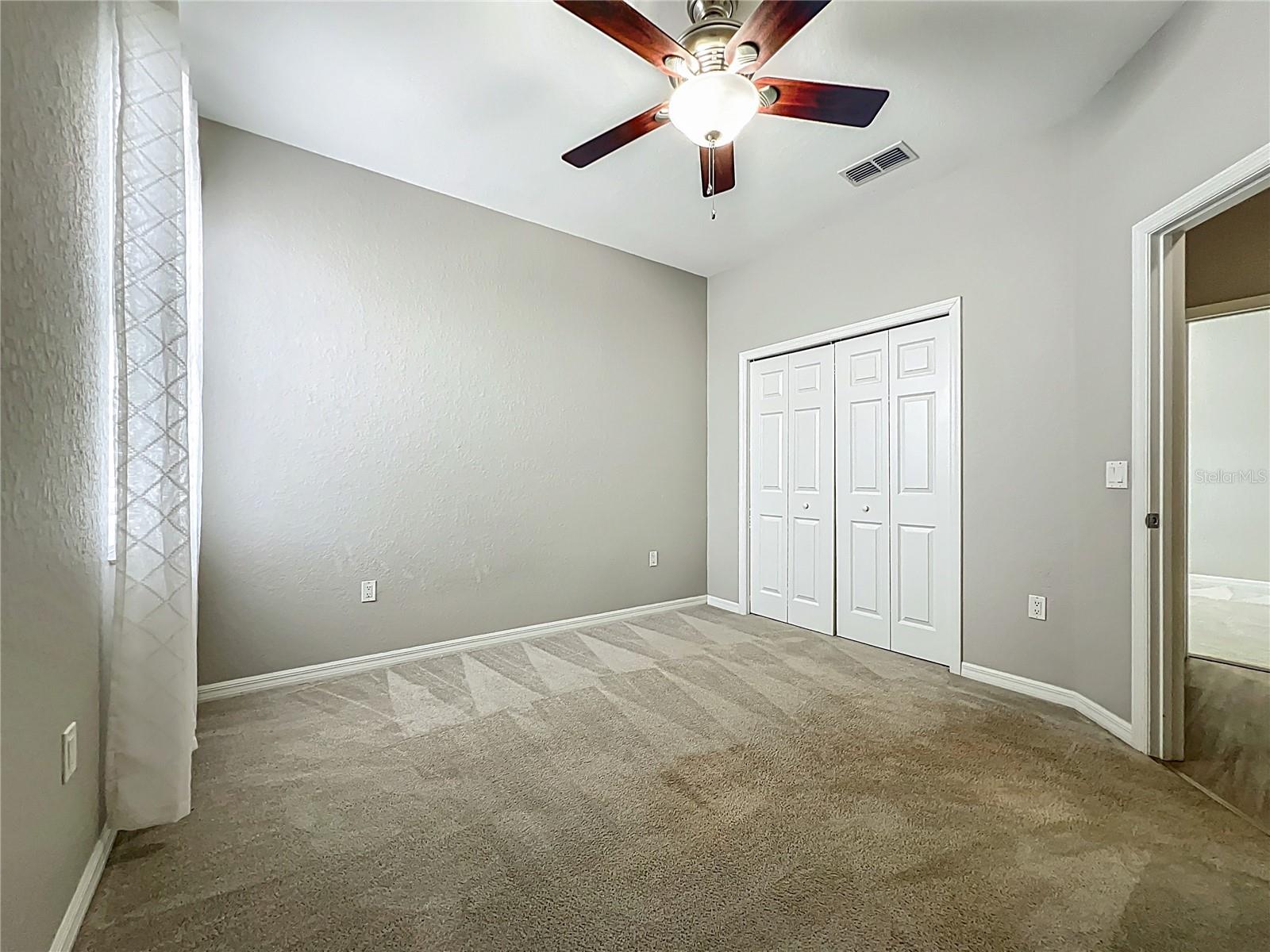 Image 21 of 42 For 301 Terranova Boulevard