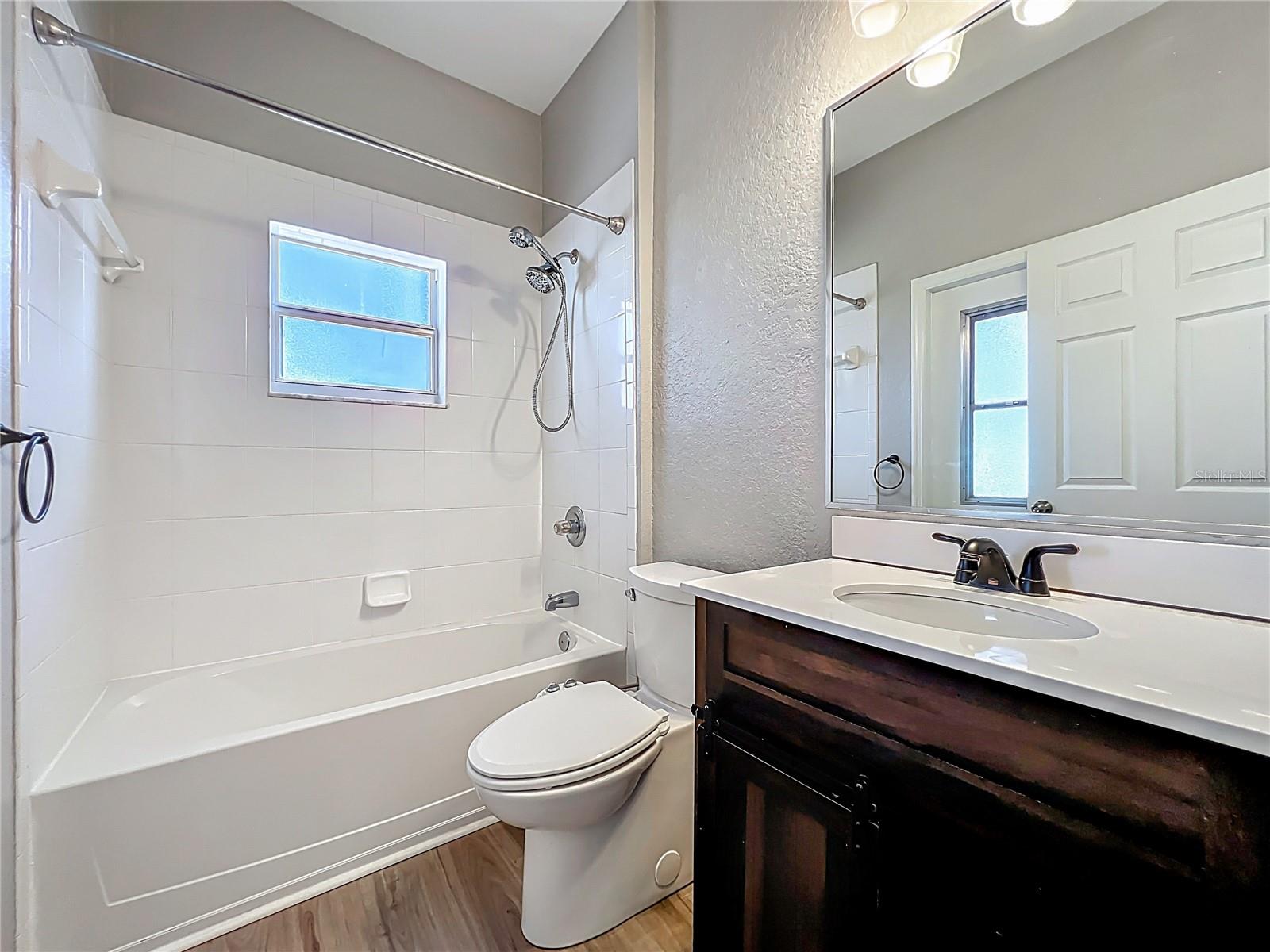 Image 24 of 42 For 301 Terranova Boulevard